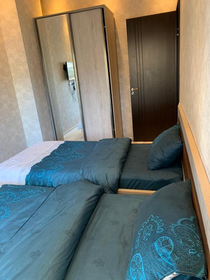 Apartment Three Bedroom In Saburtalo Tbilisi Eksteriør billede