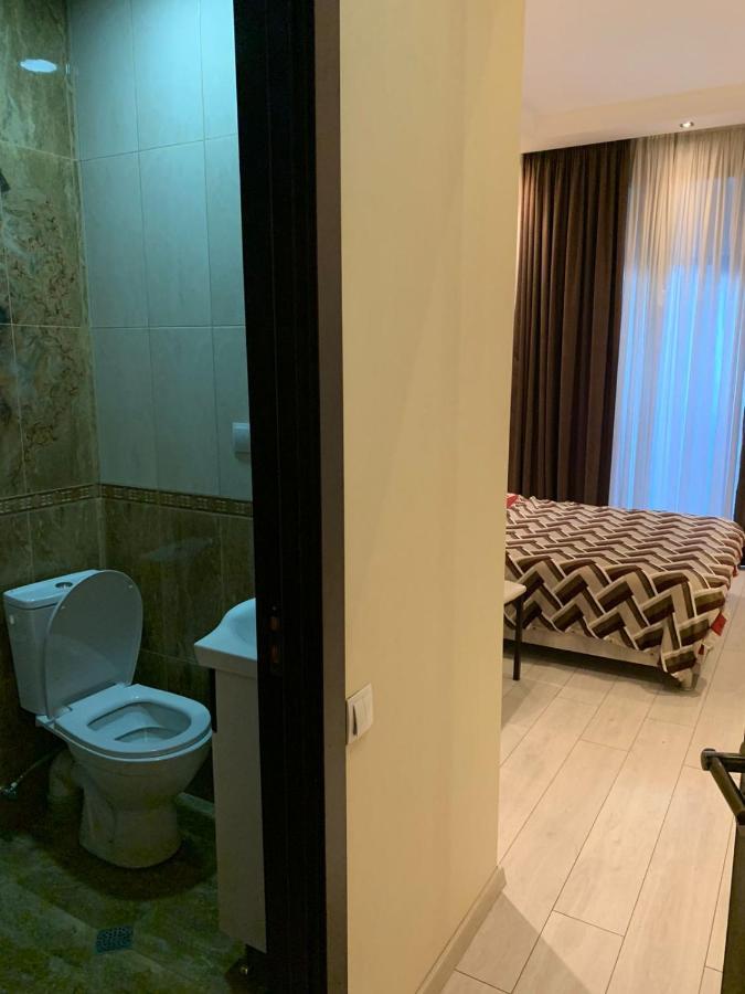 Apartment Three Bedroom In Saburtalo Tbilisi Eksteriør billede