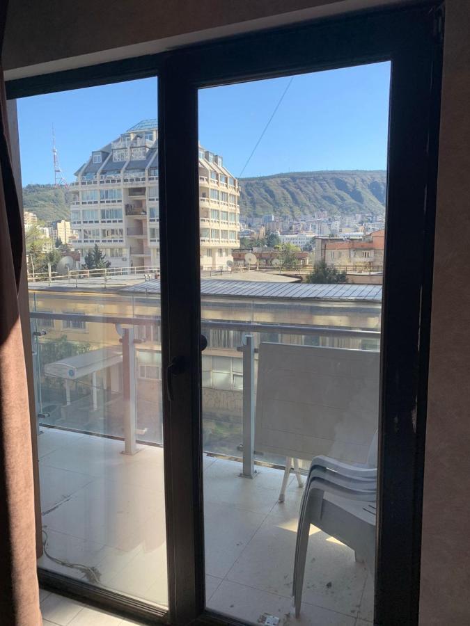 Apartment Three Bedroom In Saburtalo Tbilisi Eksteriør billede